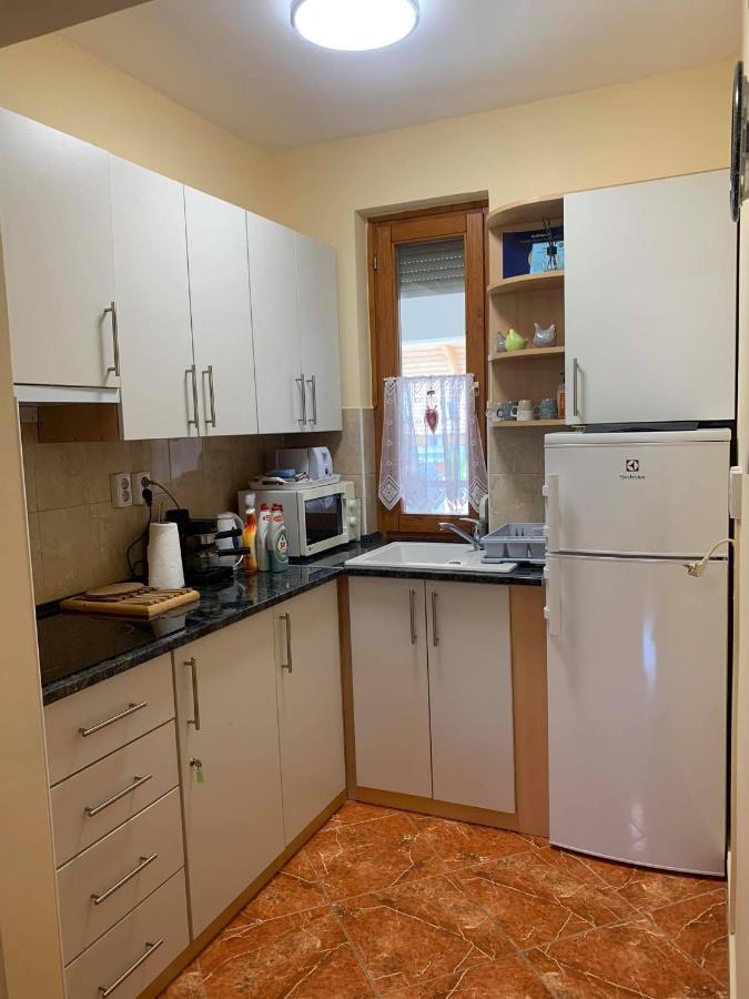 Bibor Apartman Gyula Εξωτερικό φωτογραφία