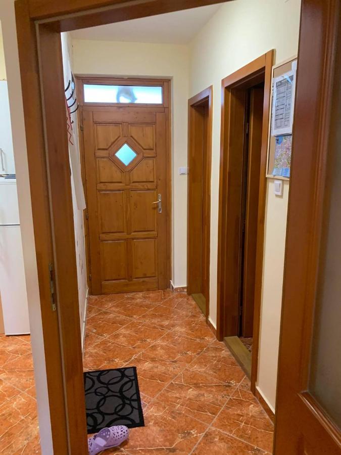Bibor Apartman Gyula Εξωτερικό φωτογραφία