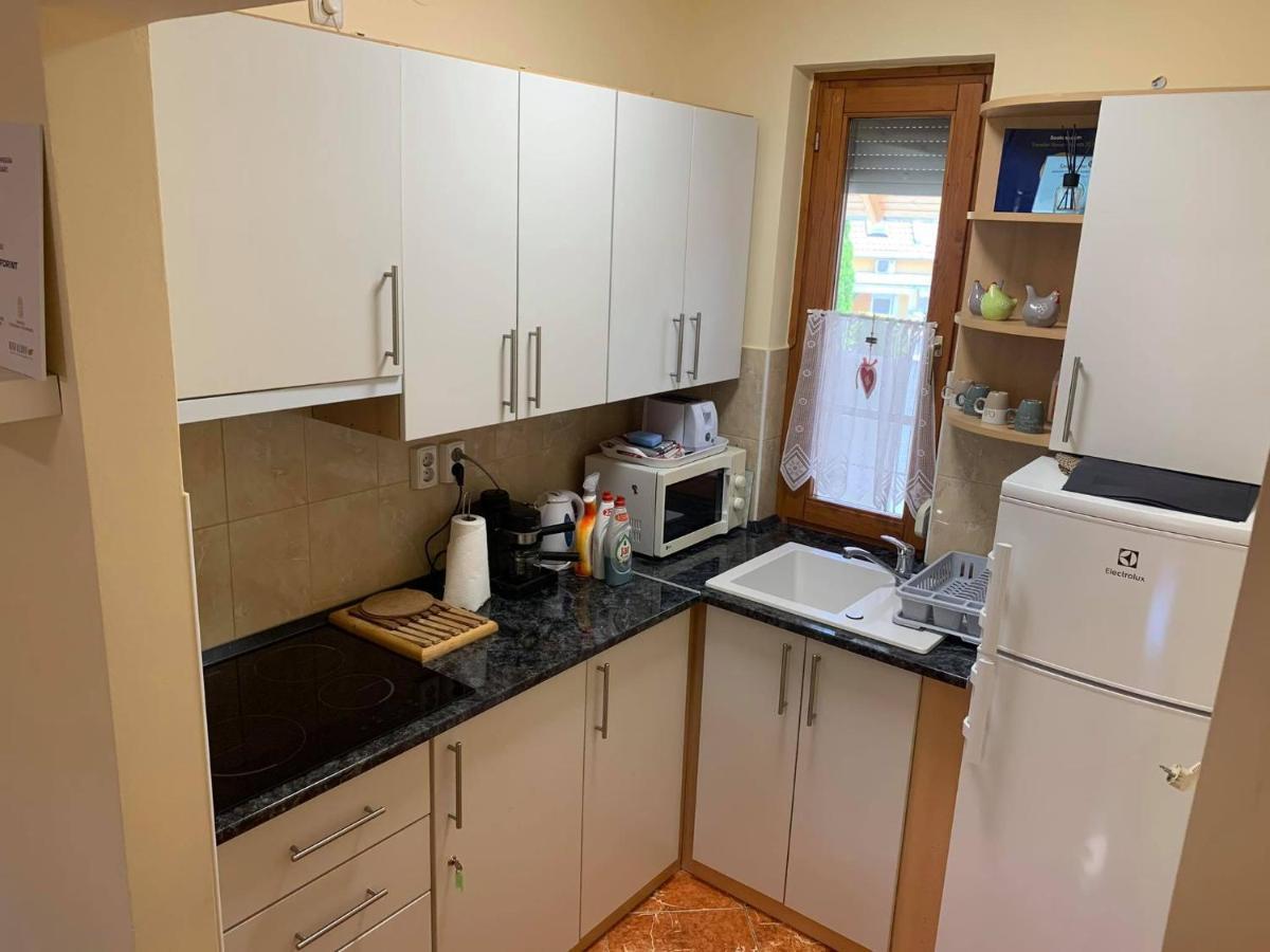 Bibor Apartman Gyula Εξωτερικό φωτογραφία