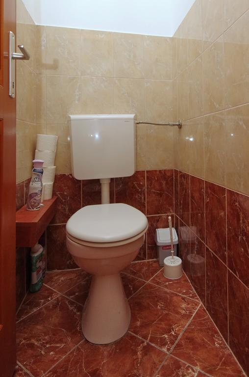 Bibor Apartman Gyula Εξωτερικό φωτογραφία